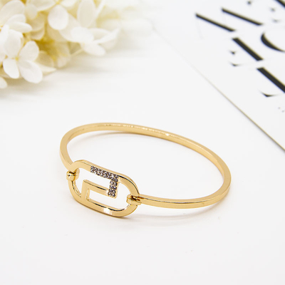 Cercle rond de diamètre intérieur du bracelet 62mm de Zircon d'or d'alliage pour la partie de cadeau